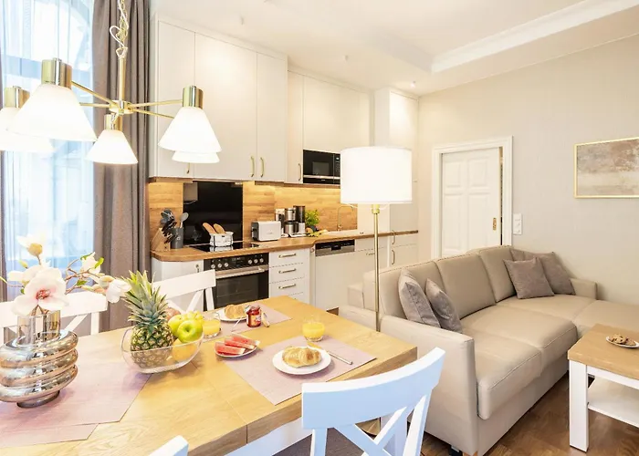 Waldschloss App 11 *